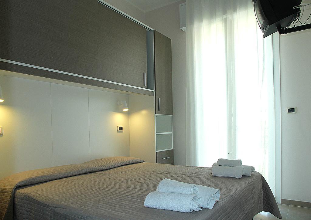 Hotel Sant'Elena Rimini Zewnętrze zdjęcie
