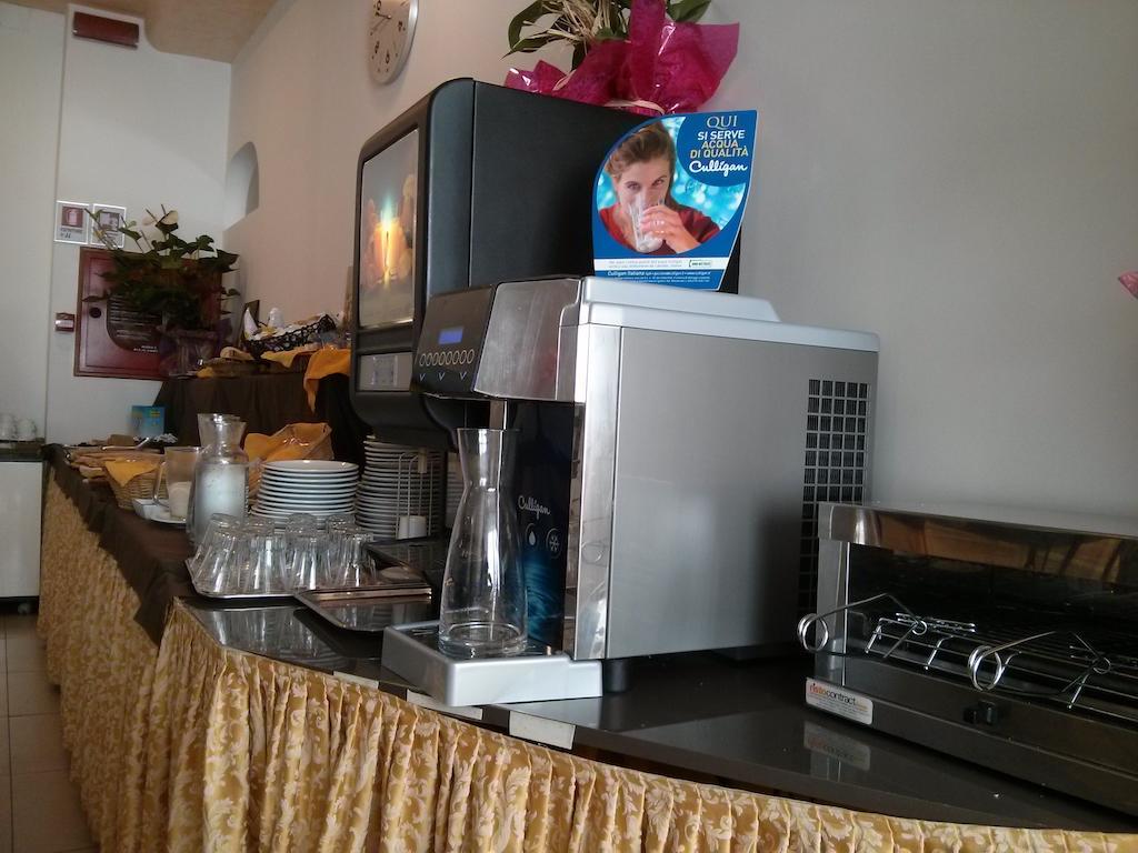 Hotel Sant'Elena Rimini Zewnętrze zdjęcie